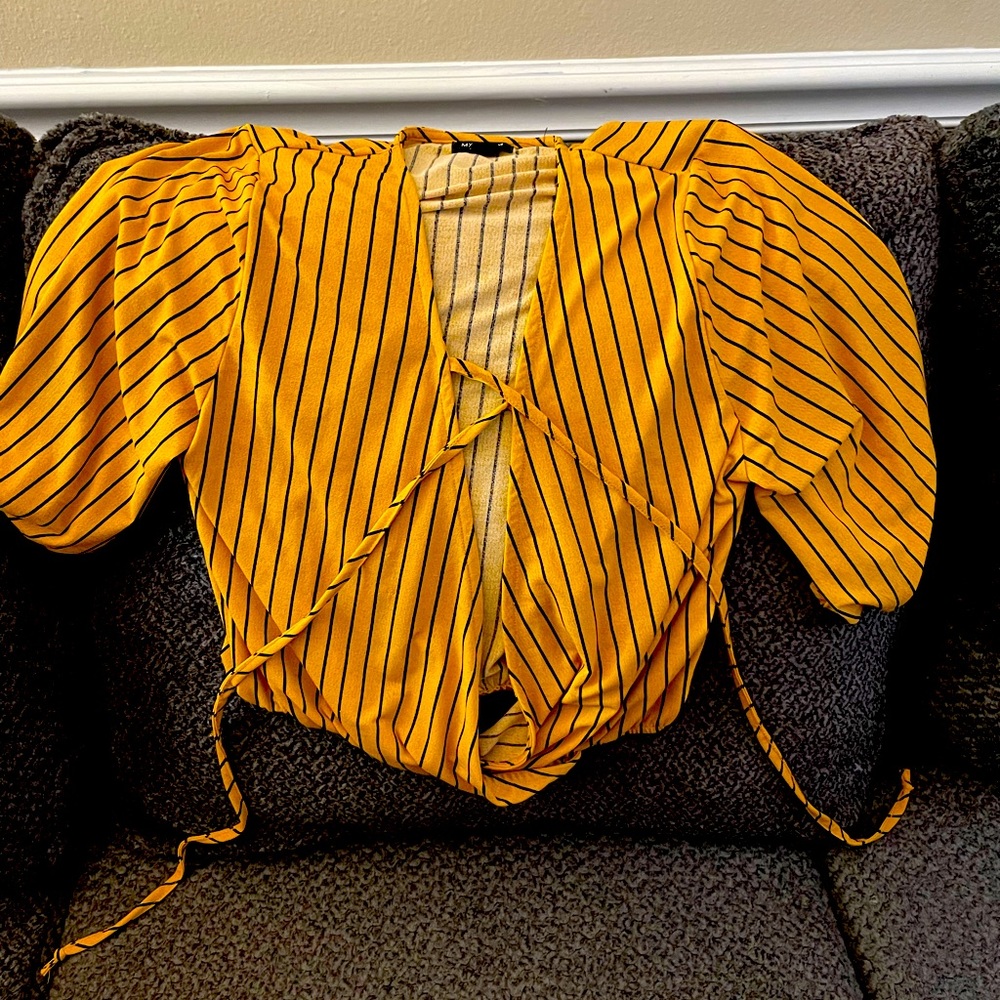 Classy, cut open shirt